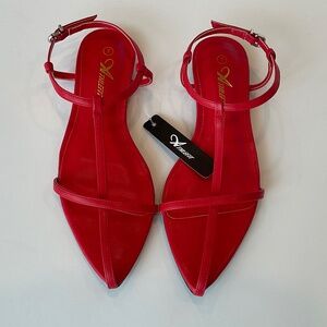 ATHLEFIT Red Flat Sandals Pointed Toe Size 7 NWT